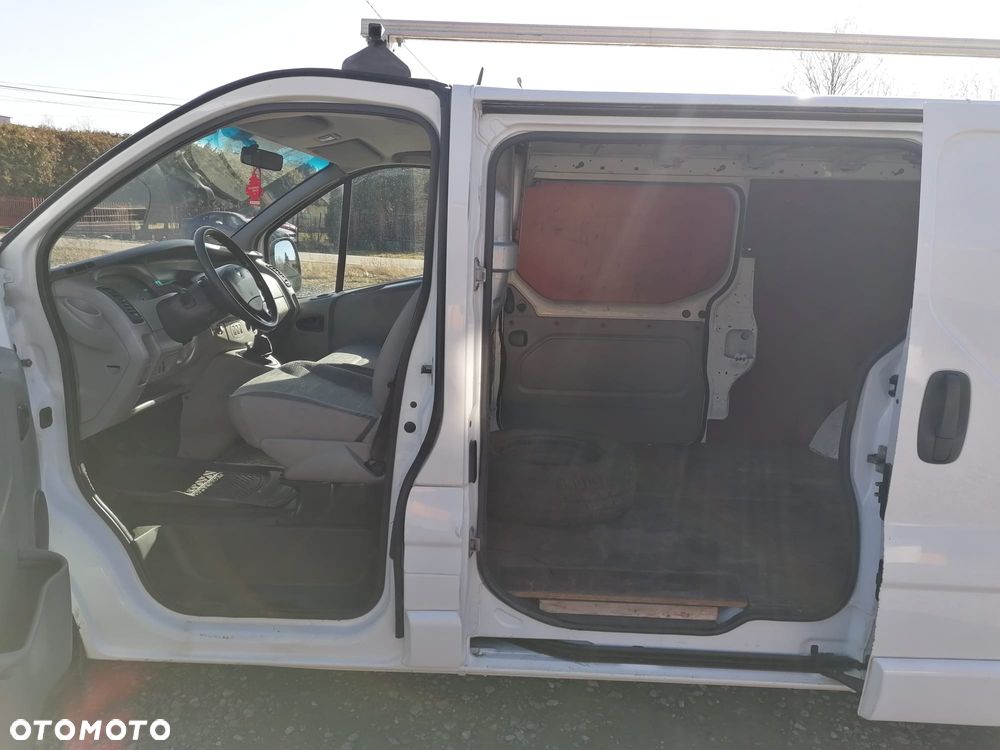Renault trafic - 8