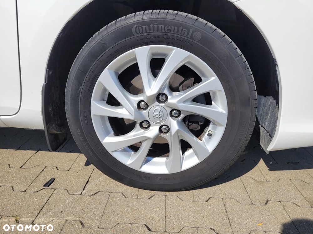 Toyota Auris 1.6 Premium - 7