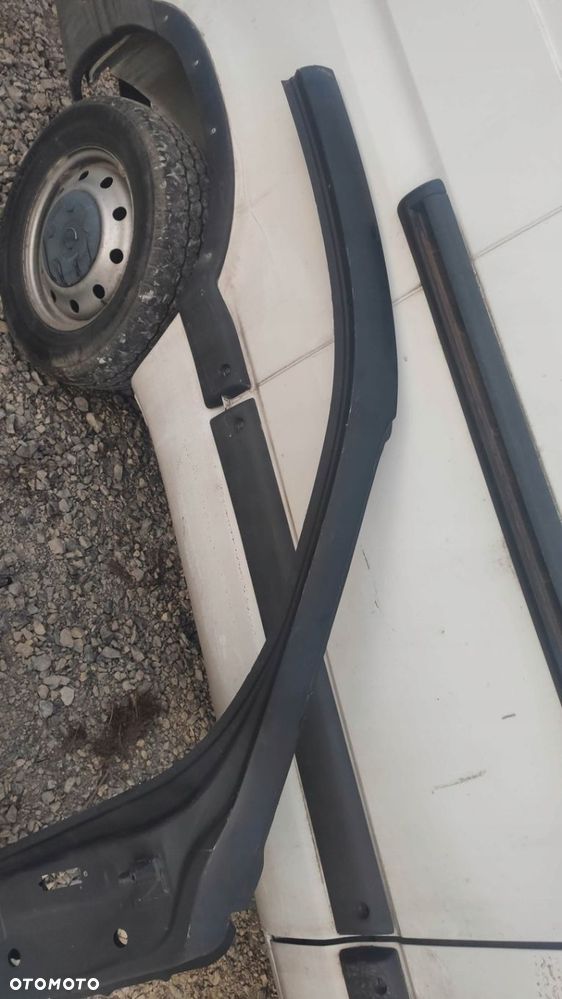 EU POSZYCIE BOK PRAWY PRZÓD ĆWIARTKA BMW E81 E87 - 4