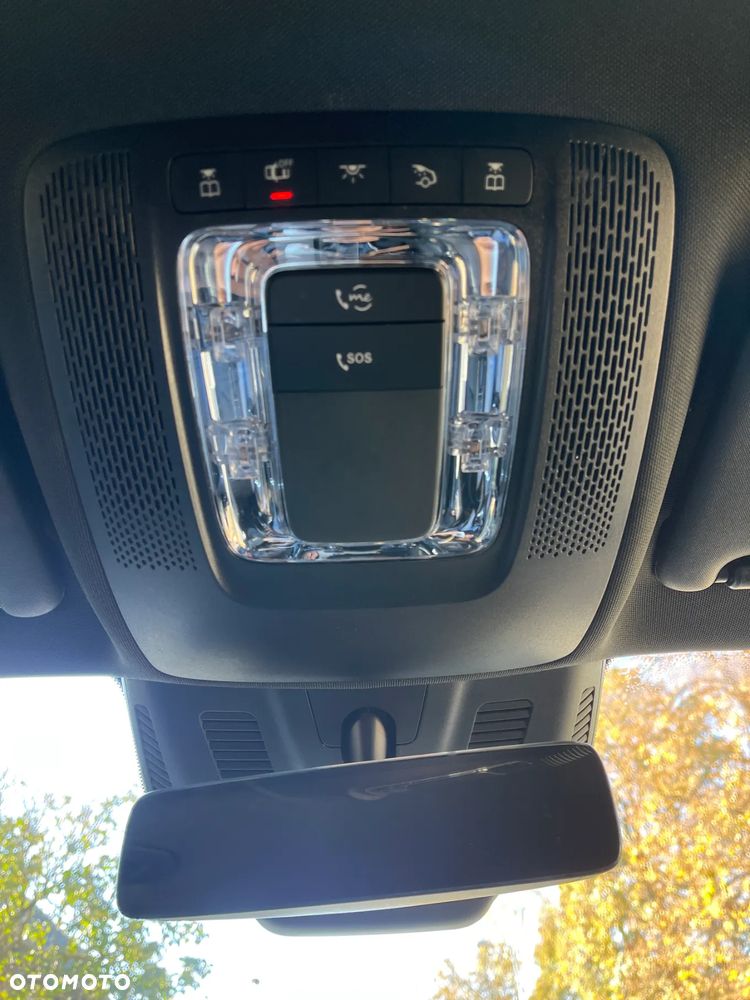 Mercedes-Benz EQA - 22