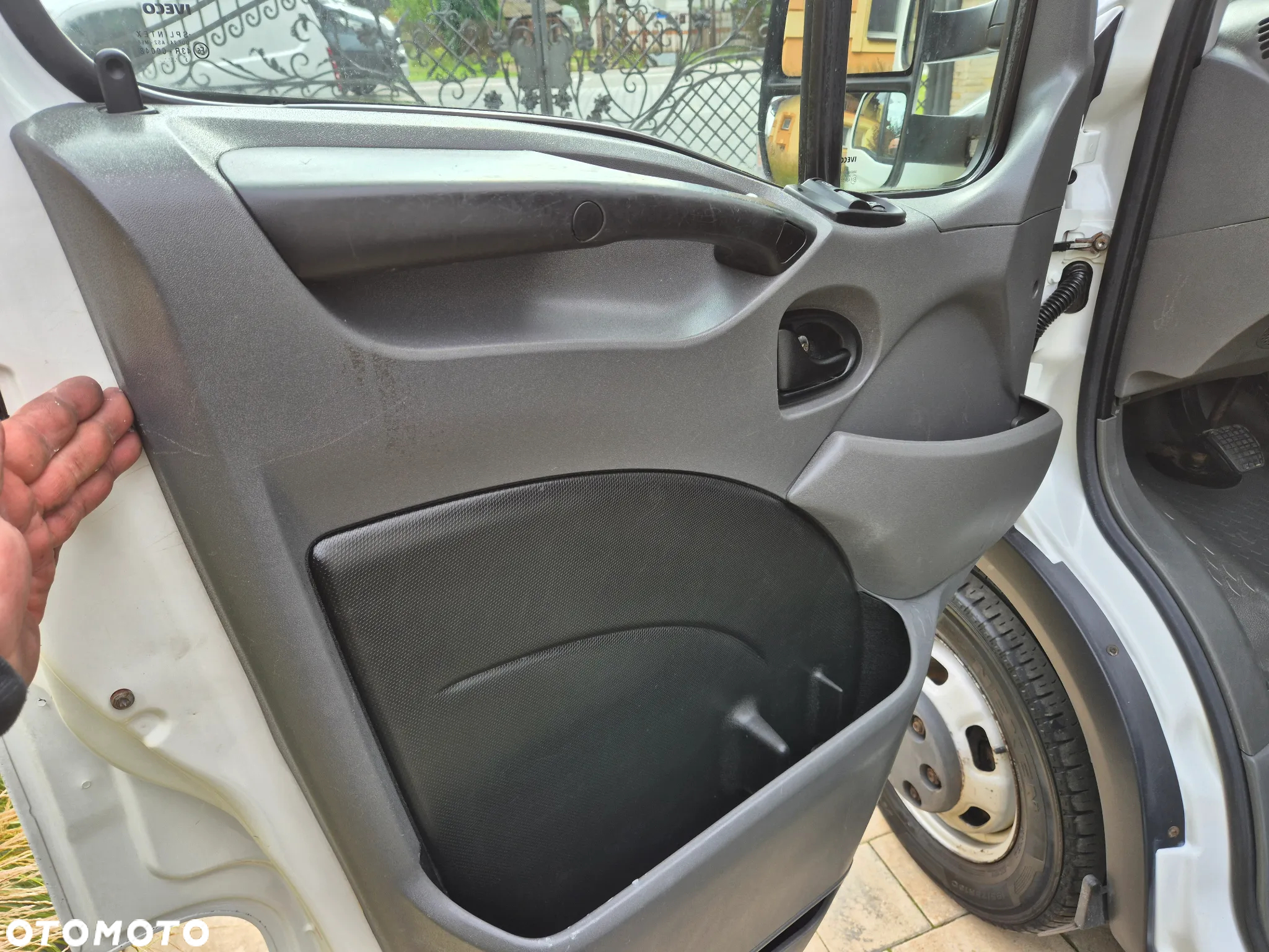 Iveco DAILY 35C17 KONTENER 4.20 WINDA TEMPOMAT - 18