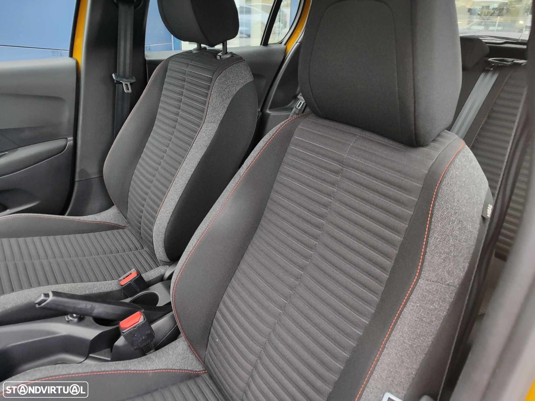 Peugeot 208 1.2 PureTech Active - 16
