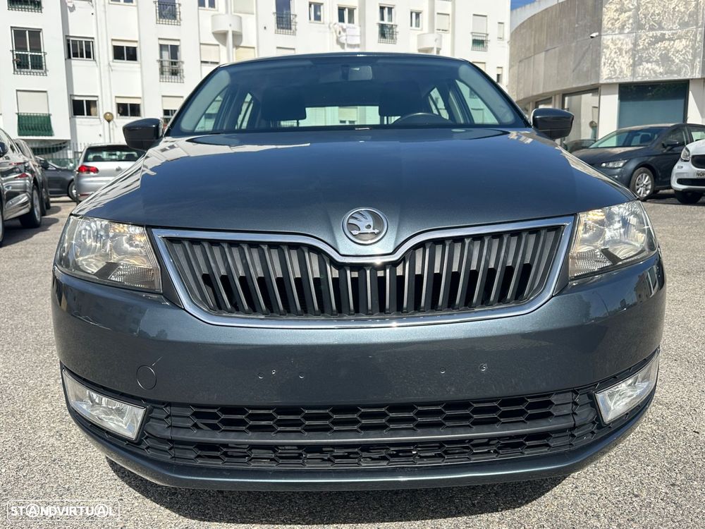 Skoda Rapid Spaceback 1.6 TDi Elegance - 3