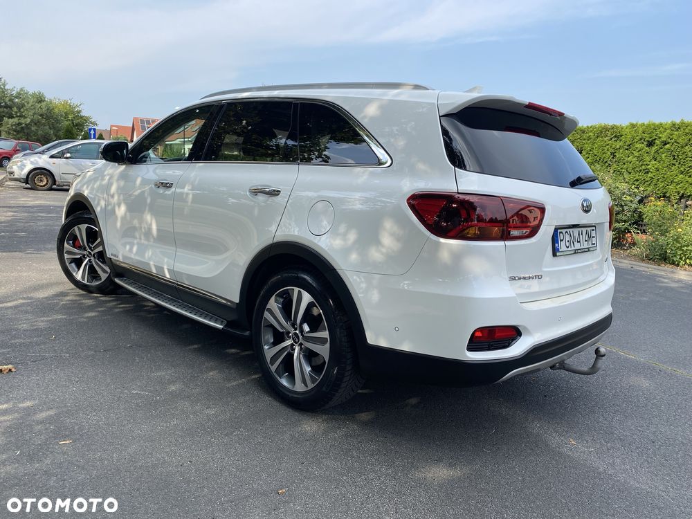 Kia Sorento - 4