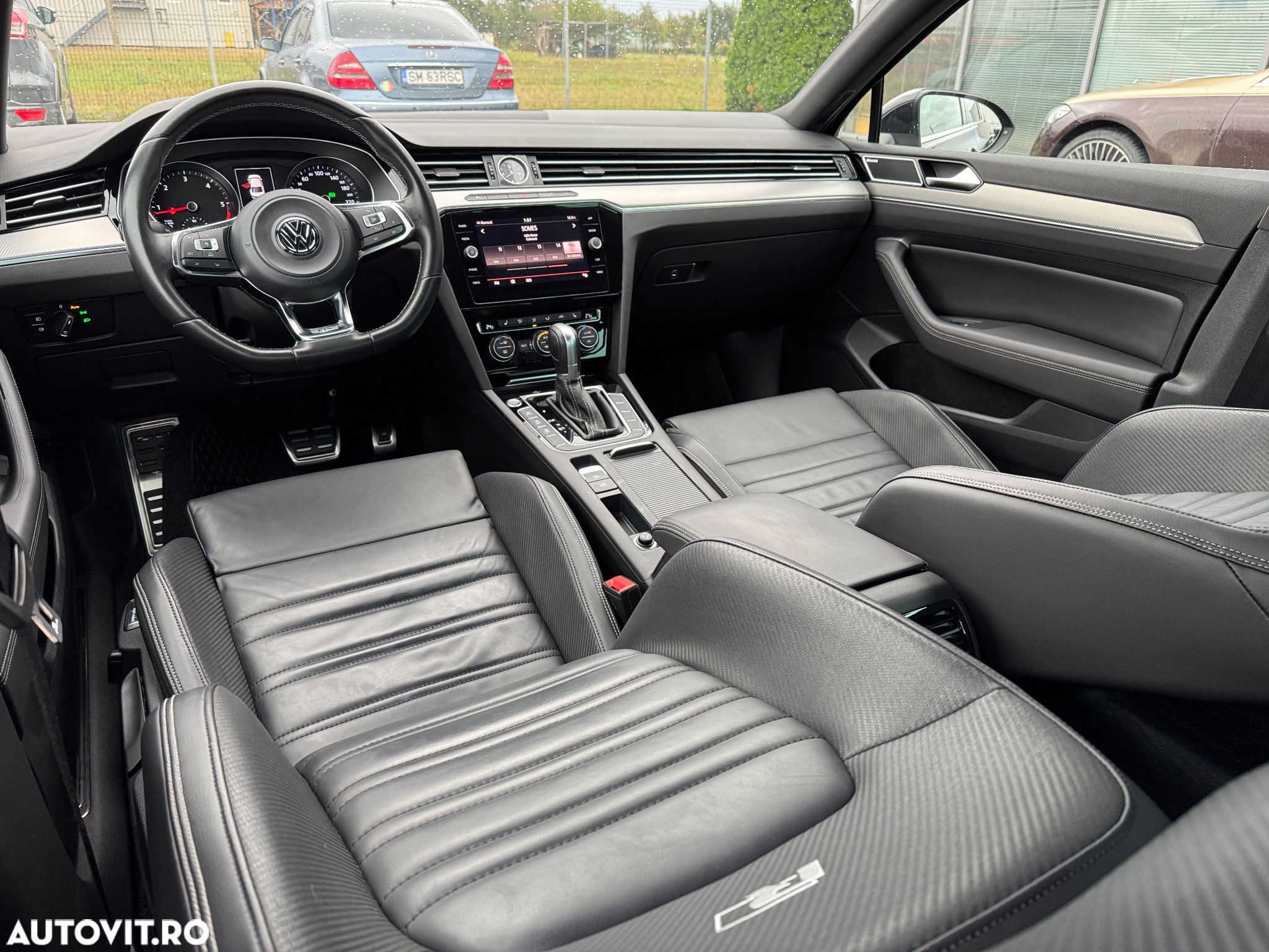 Volkswagen Passat 2.0 TDI DSG R Executive - 8