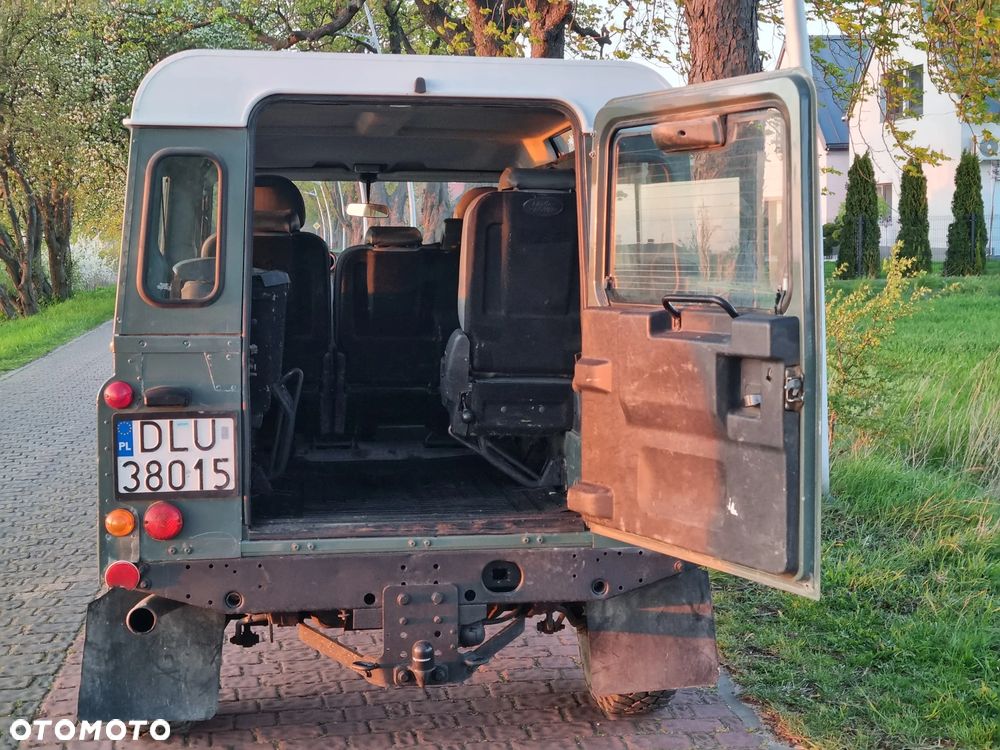 Land Rover Defender 2.2 TD4 SE - 13