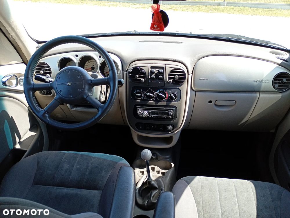 Chrysler PT Cruiser - 9