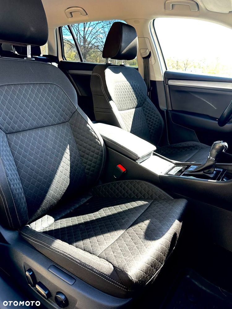 Skoda Superb 2.0 TDI Ambition DSG - 18