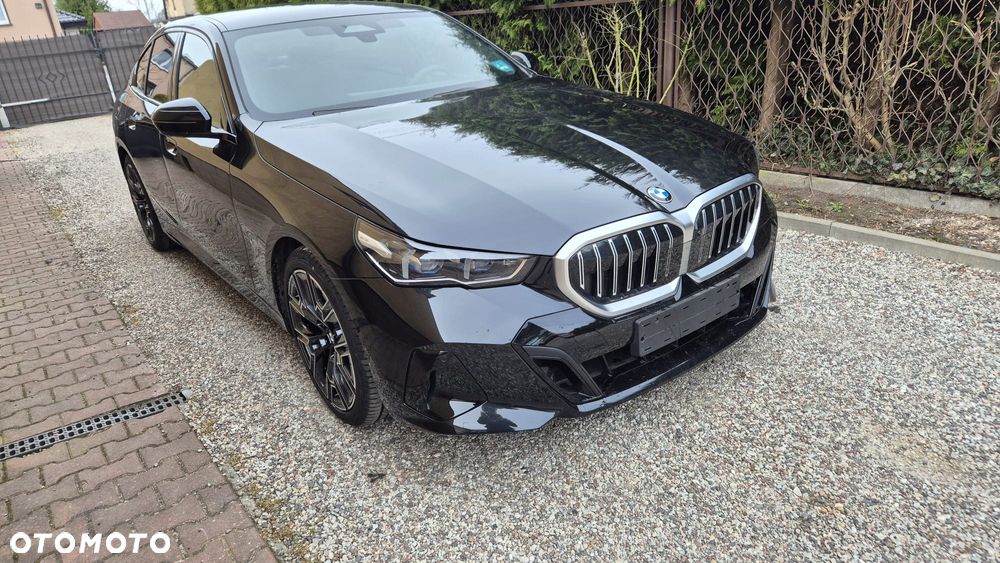 BMW Seria 5 520i GPF Business Edition sport - 2