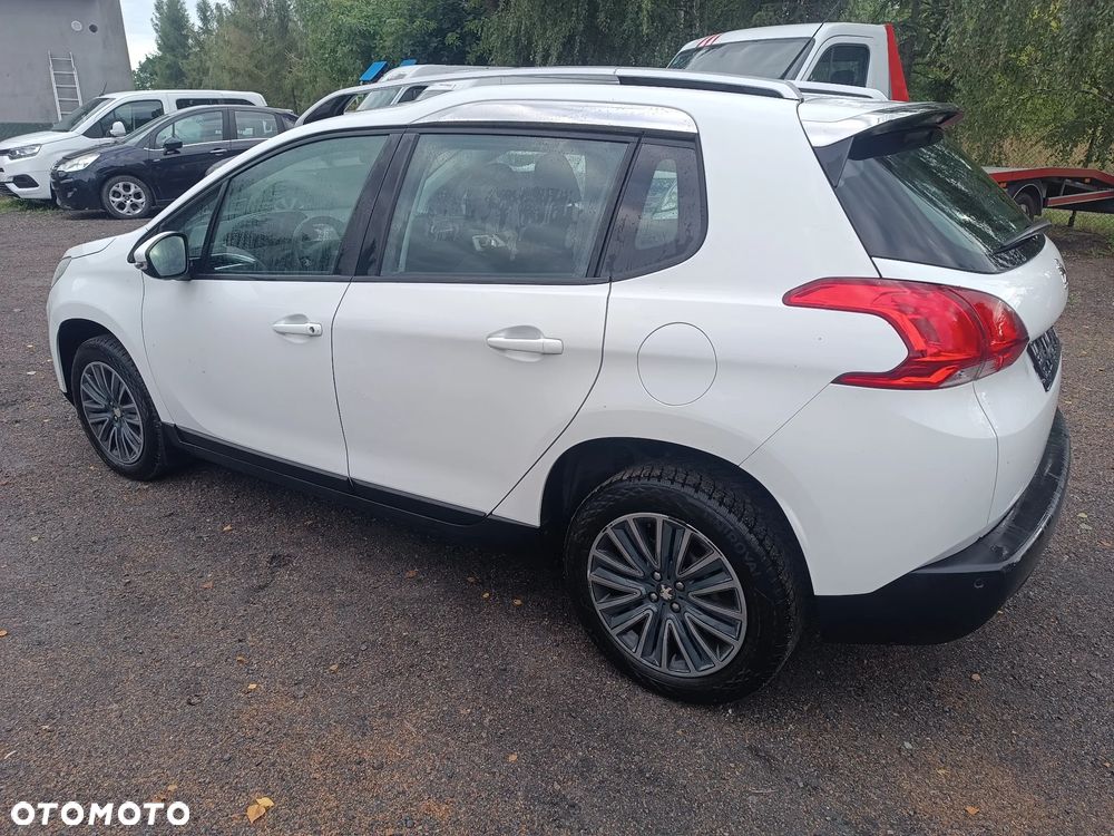 Peugeot 2008 e-HDi FAP 92 STOP & START Active - 4