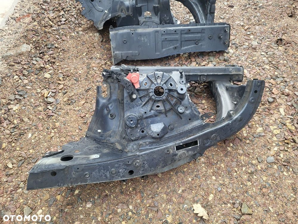 Podłużnica Boczek Fartuch Przód Lewy Prawy BMW 5 m5 F10 v8 4.4 560km 5 - 5