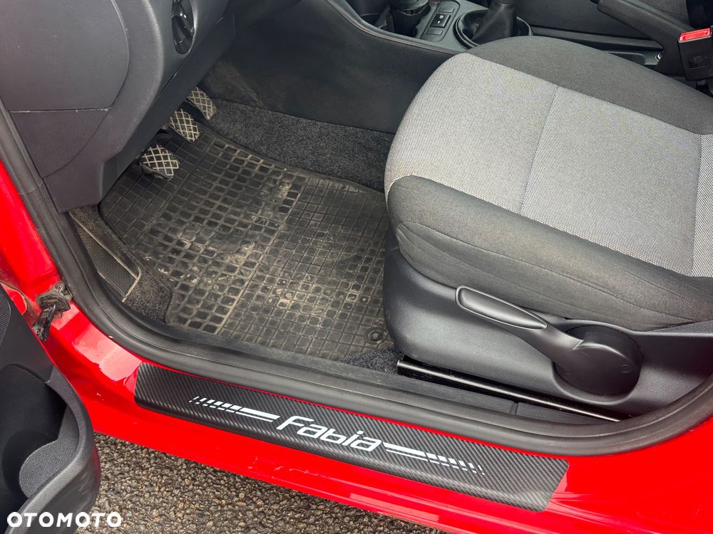 Skoda Fabia 1.2 HTP Classic - 29