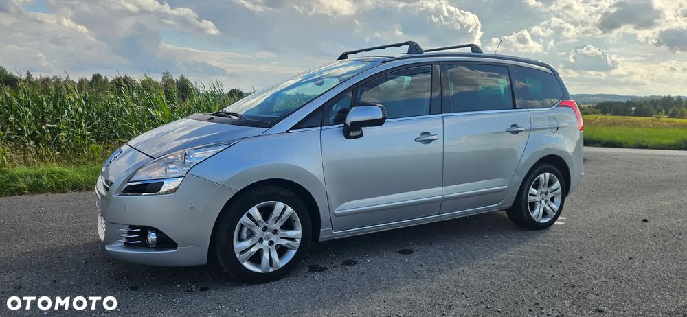Peugeot 5008 - 9