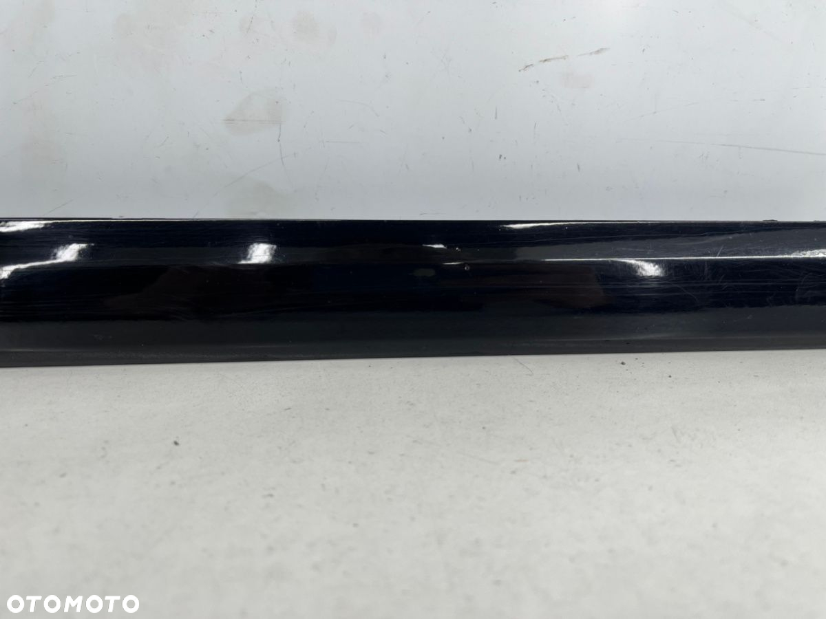 Listwa Audi A3 8P Sportback 5d 03-13r. nakładka drzwi boczna prawa tylna 8p4853964b kolor Ly9b - 4