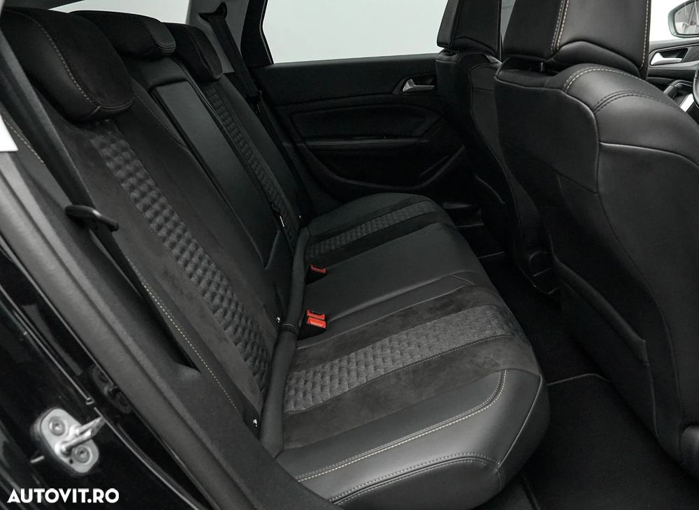 Peugeot 308 1.5L BlueHDI 130 S&S EAT8 Active - 17
