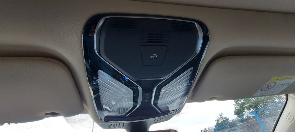 BMW Seria 7 - 13