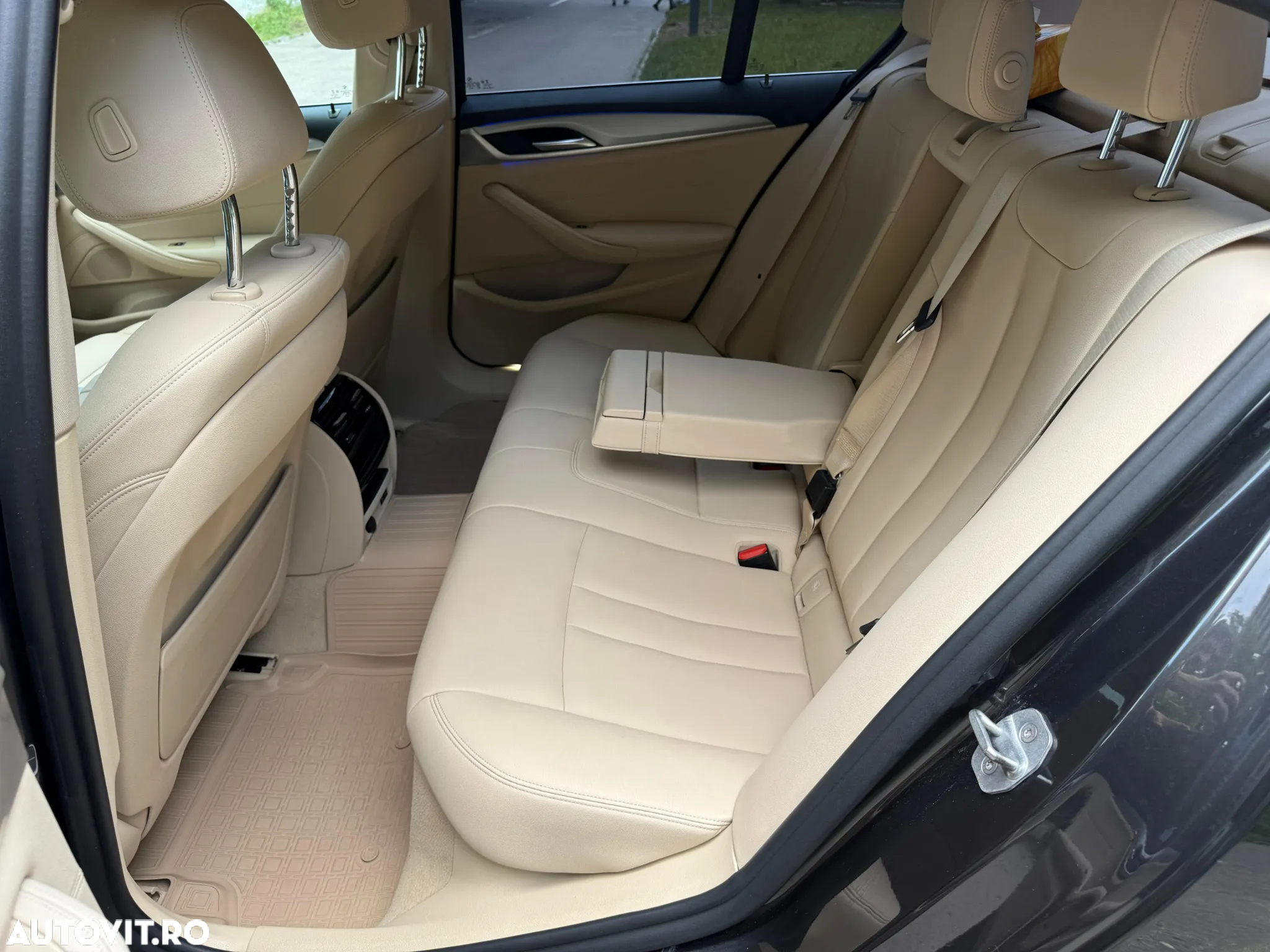 BMW Seria 5 - 13