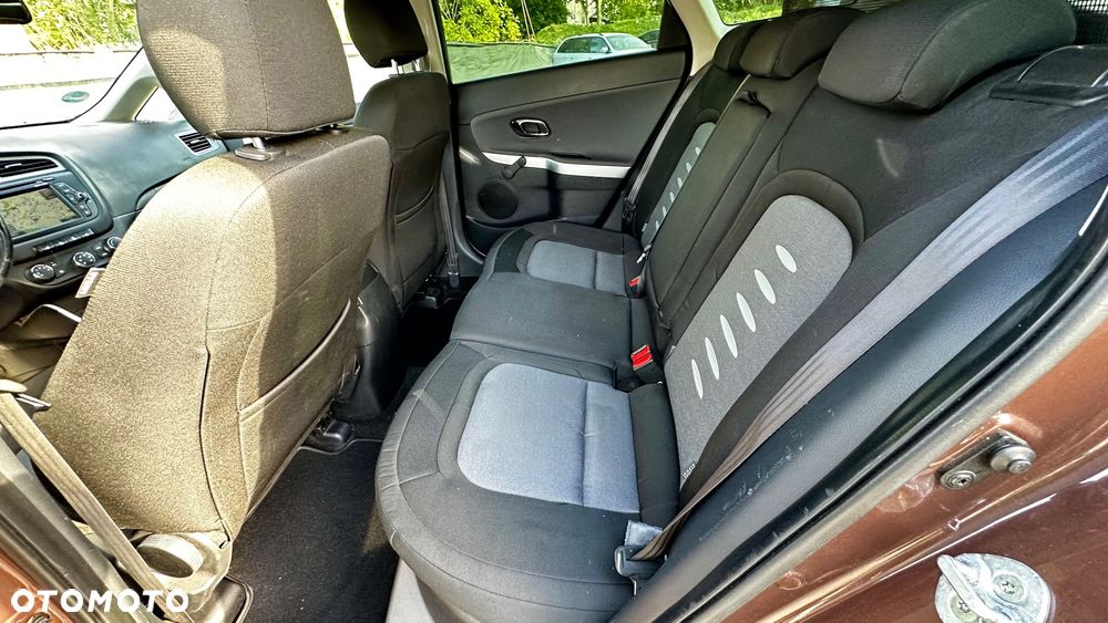 Kia Ceed 1.6 GDI ISG Platinum Edition - 15