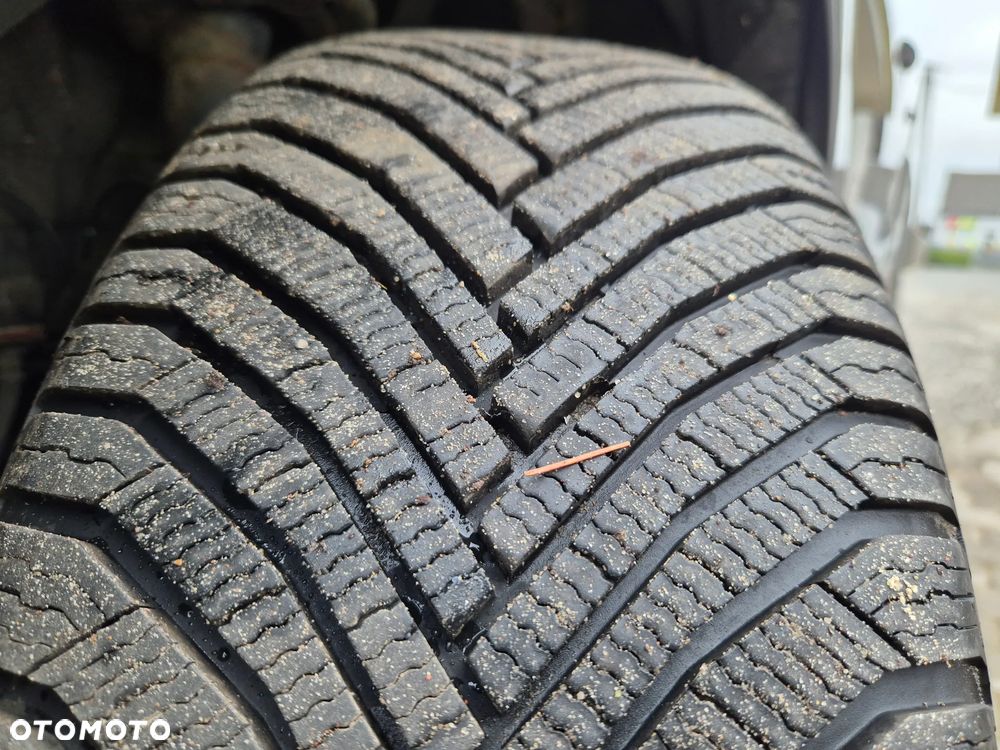 Suzuki Vitara 1.6 (4x4) Allgrip Comfort+ - 30