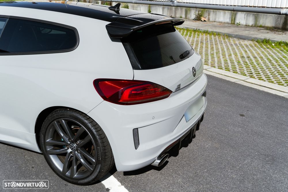 VW Scirocco 2.0 TSI Sport DSG - 11