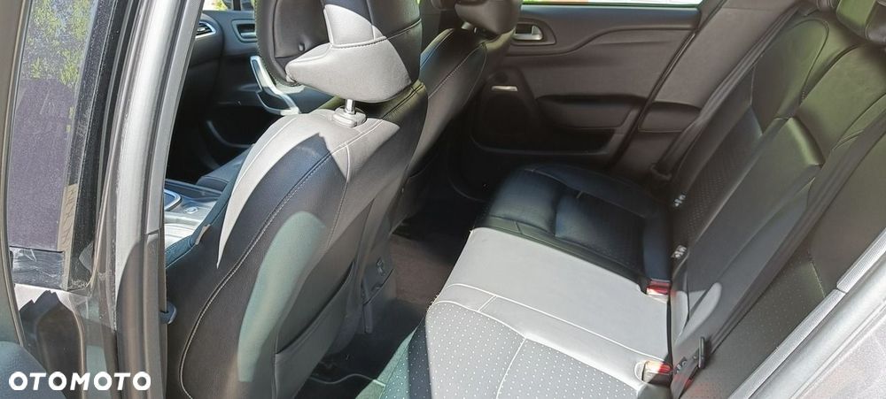 DS Automobiles DS 4 2015