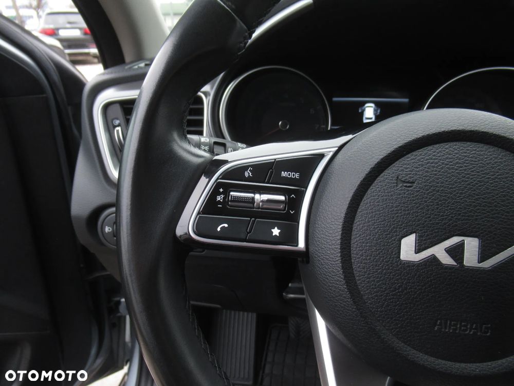 Kia Ceed 1.5 T-GDI M - 12