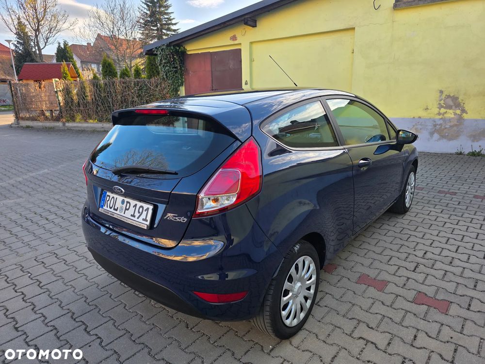 Ford Fiesta 1.25 Trend Edition - 6