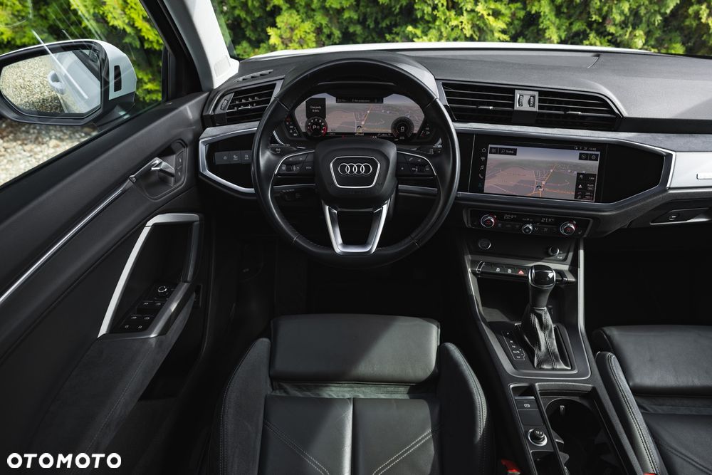 Audi Q3 - 23