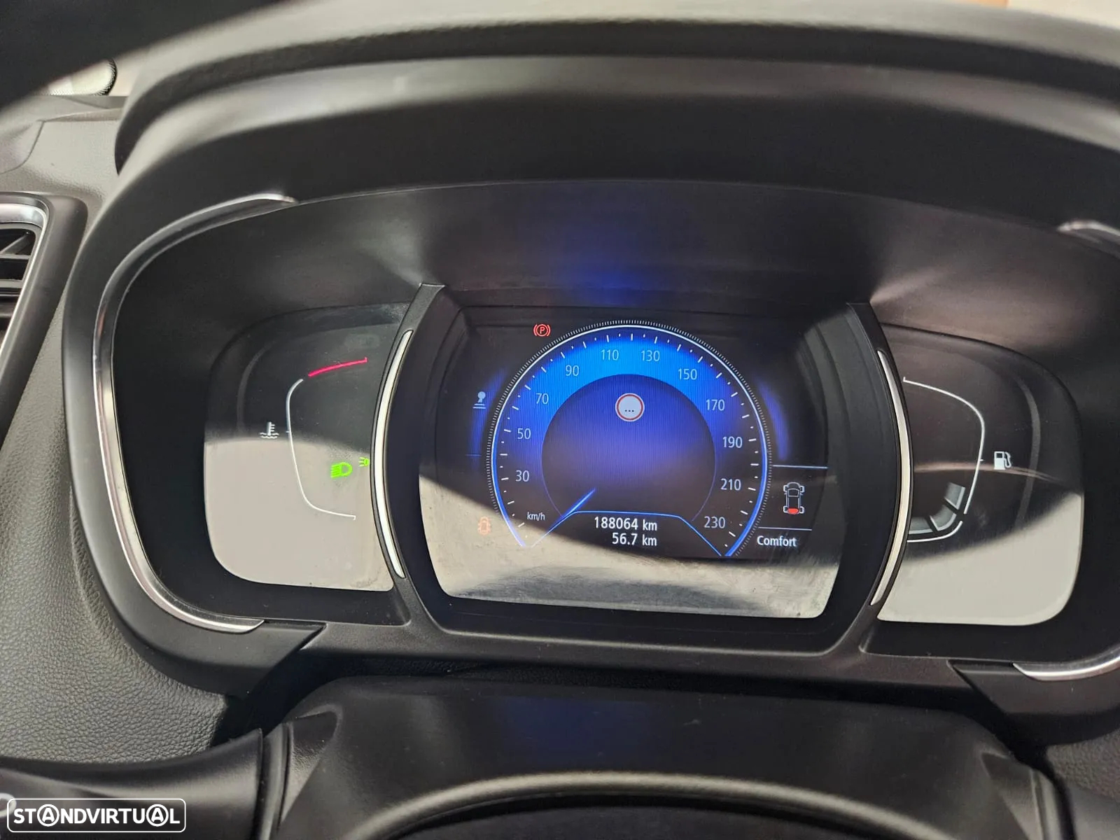 Renault Grand Scénic ENERGY dCi 110 INTENS - 22