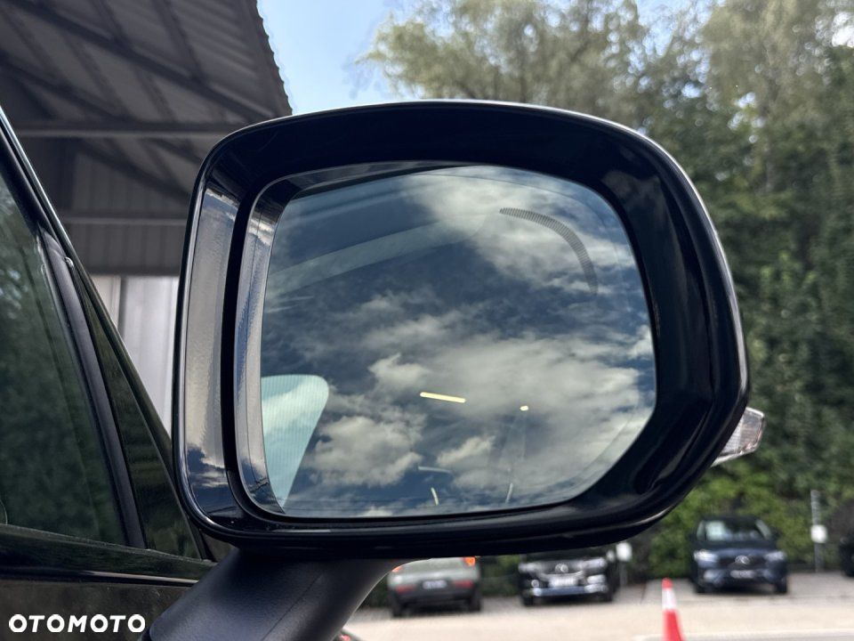 Volvo XC 90 - 25