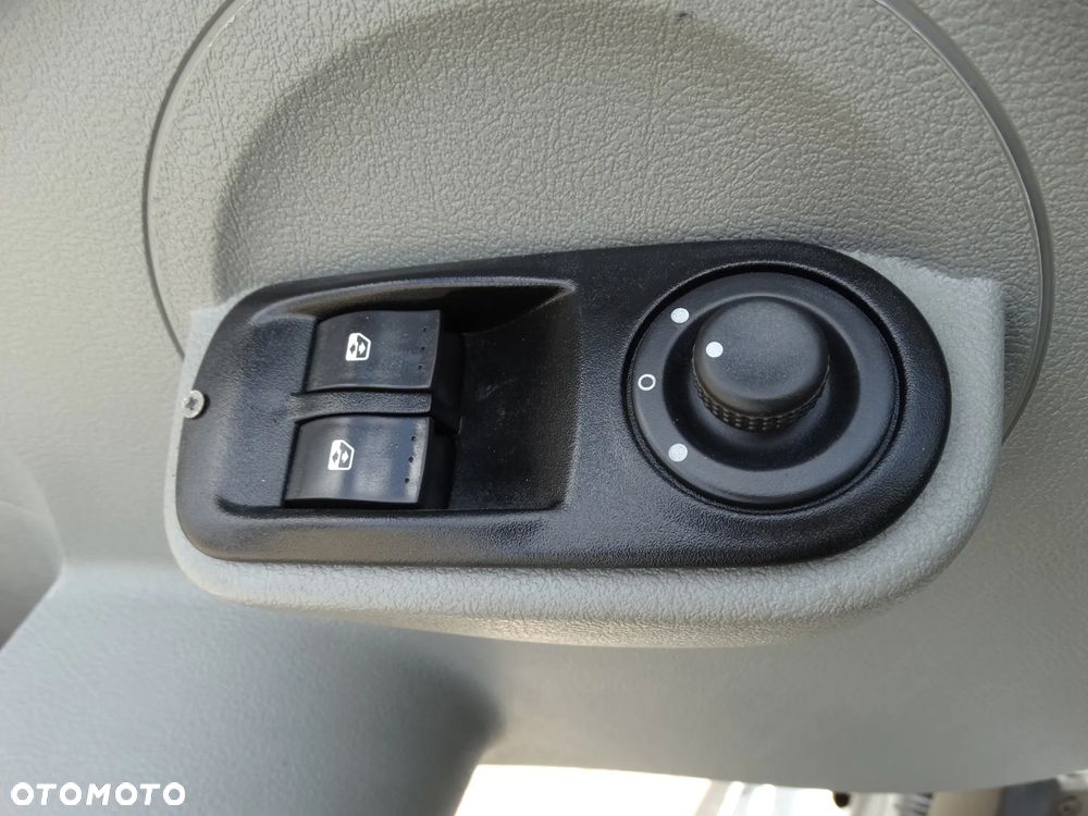 Renault Master - 16