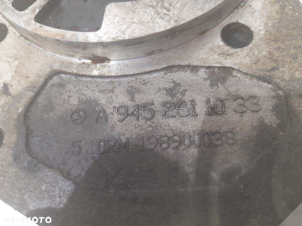 POKRYWA ZAŚLEPKA POMPY OLEJU SKRZYNI BIEGÓW MERCEDES G211 G220 G230 G231 G260 G280 - 3