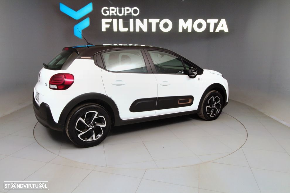 Citroën C3 1.2 PureTech C-Series - 2