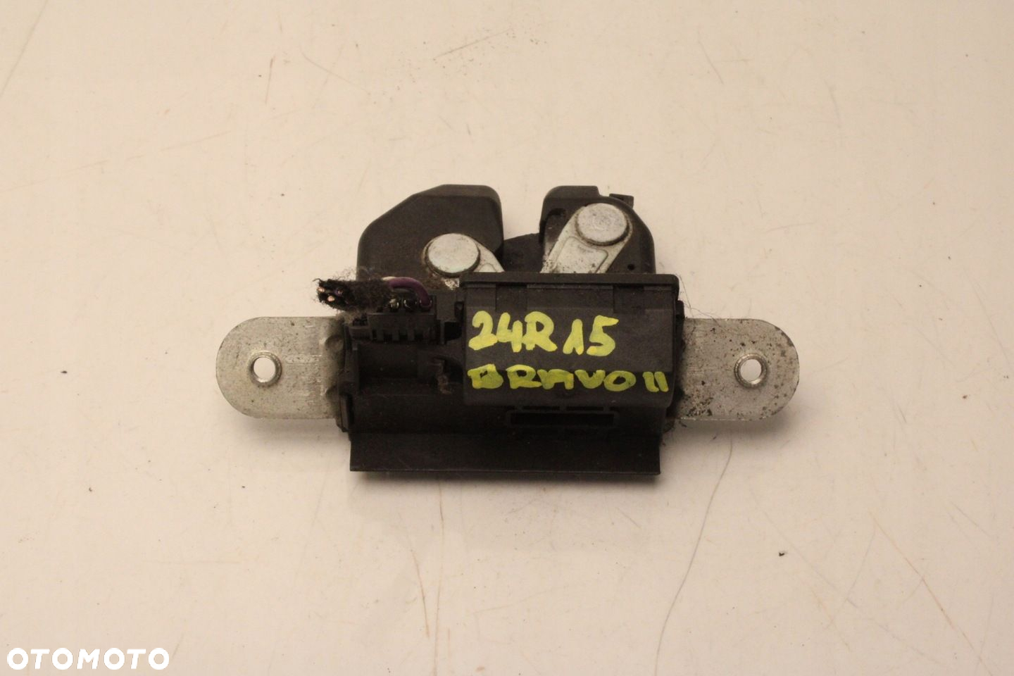 LANCIA DELTA OPEL CORSA D FIAT BRAVO II ZAMEK KLAPY BAGAŻNIKA TYŁ 55701971 - 2