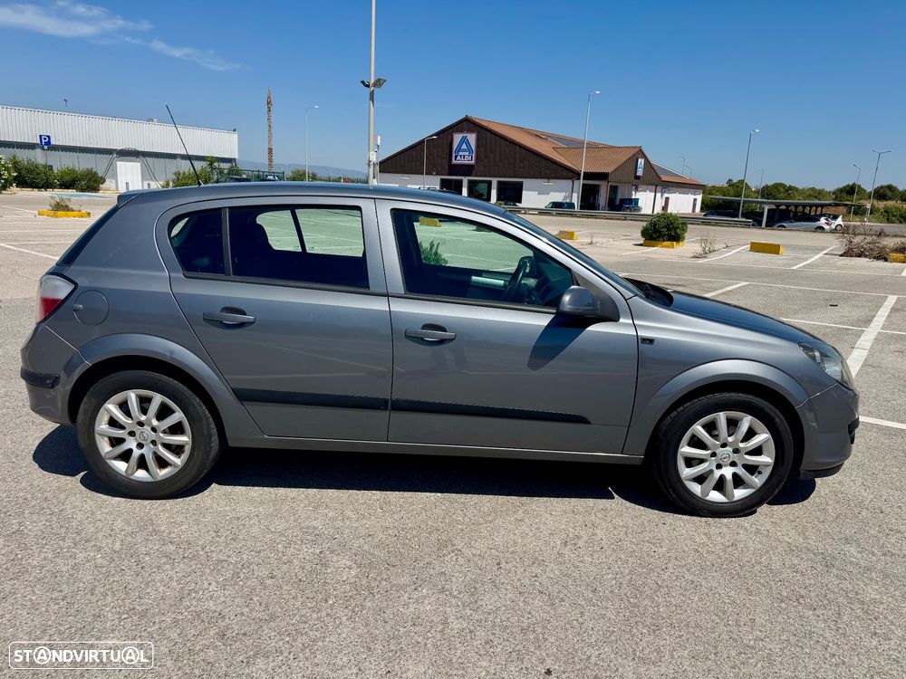 Opel Astra 1.3 CDTI Cosmo - 5