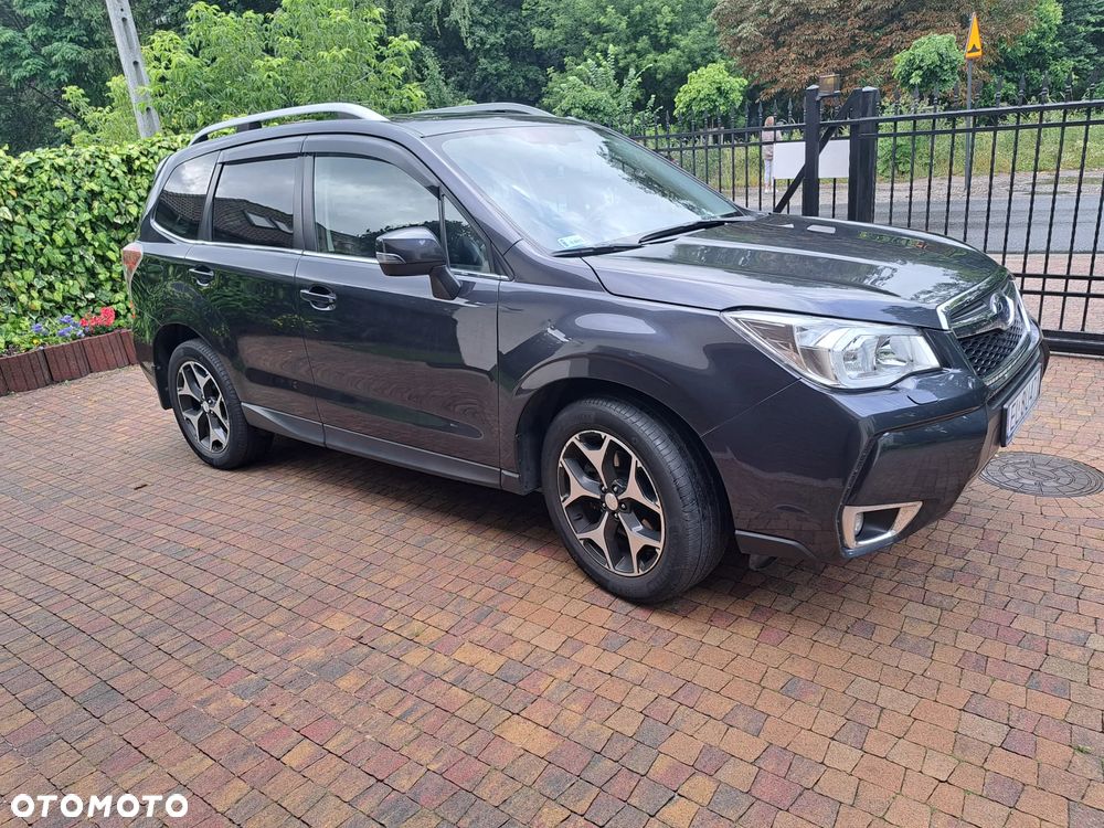 Subaru Forester 2.0 XT Platinum Lineartronic - 2