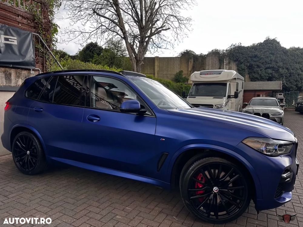 BMW X5 M M50i - 4