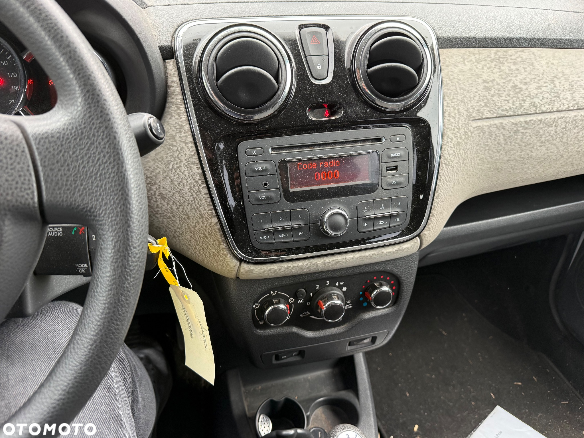 Dacia Lodgy 1.5 dCi Laureate - 11
