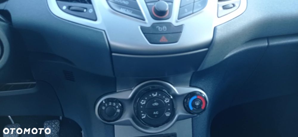 Ford Fiesta 1.25 - 11