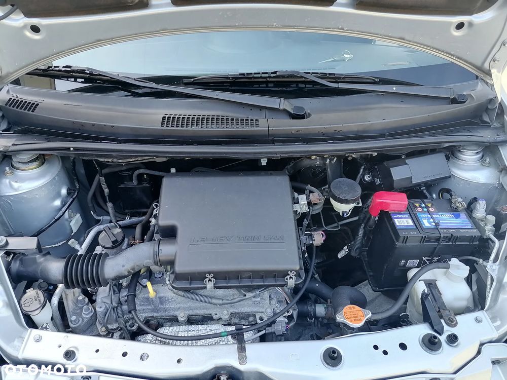 Daihatsu Sirion 1.3 - 11