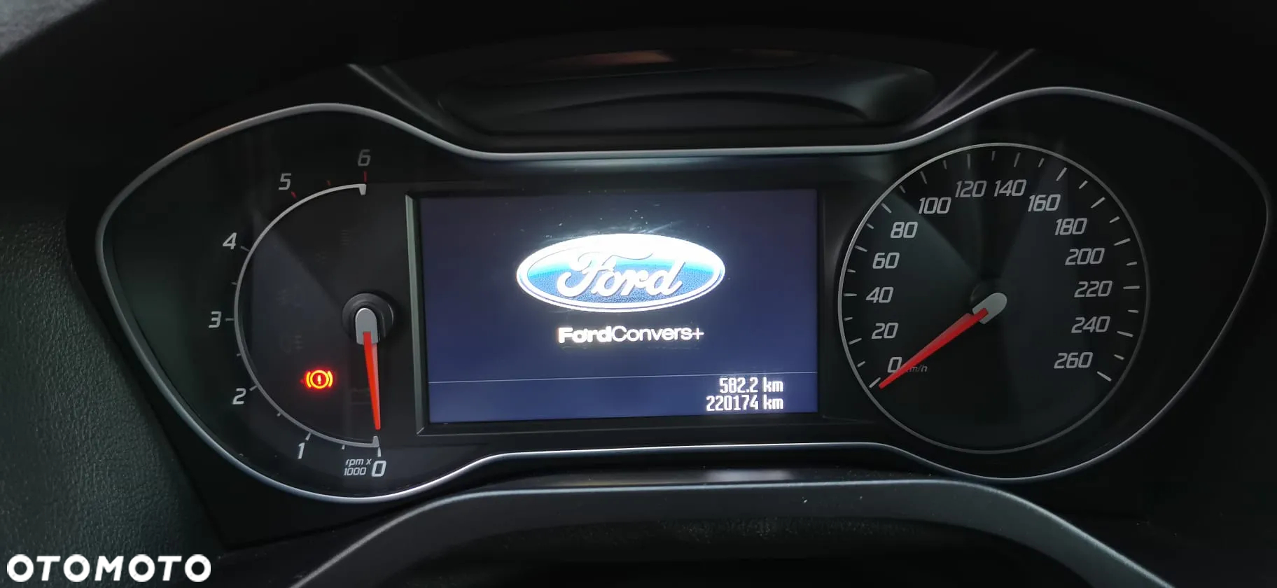 Ford S-Max - 14