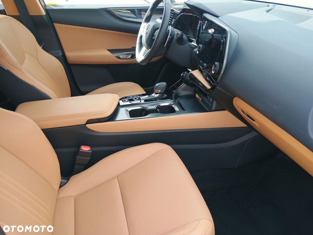 Lexus NX 350h Prestige AWD - 11