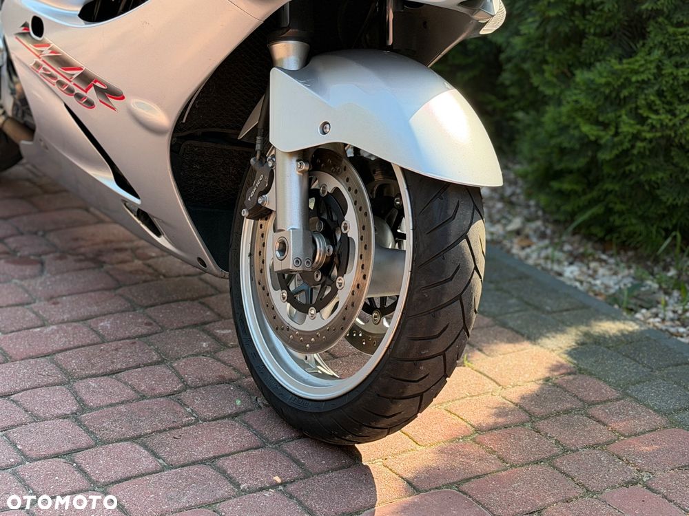 Kawasaki ZZR - 23