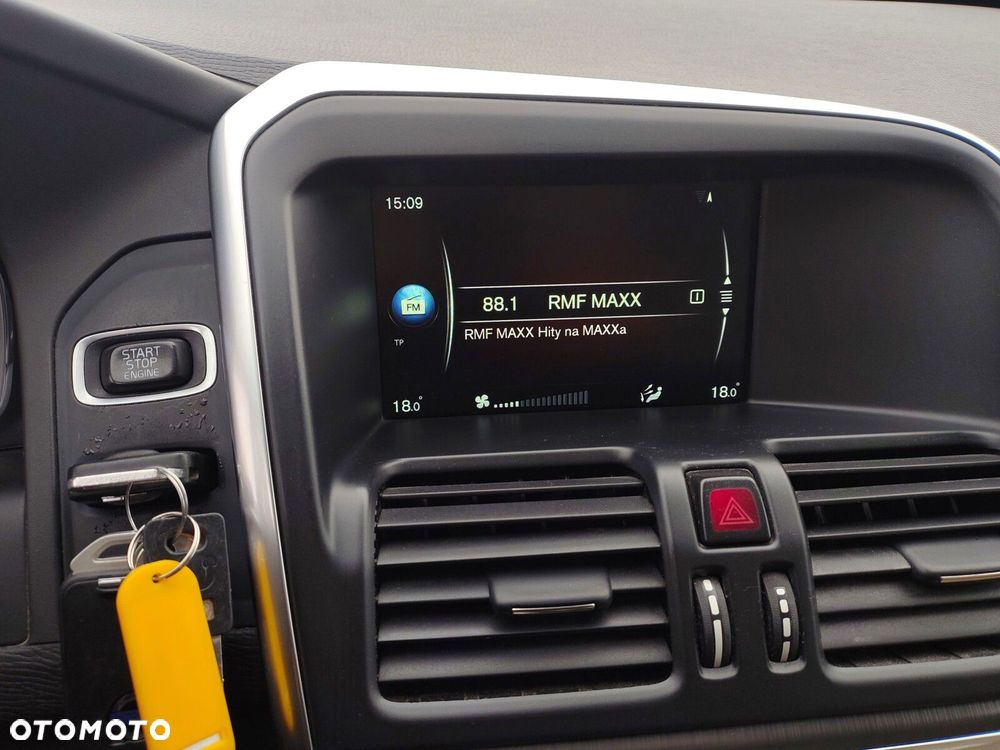 Volvo XC 60 - 21