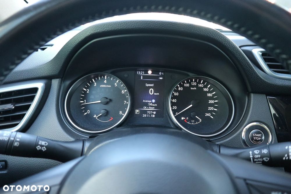 Nissan Qashqai 1.2 DIG-T N-Connecta Xtronic - 21
