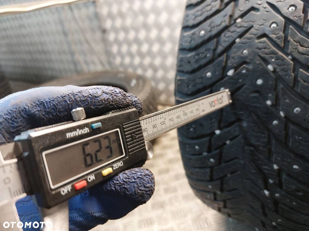 OPONY NOKIAN HAKKAPELIITTA 8 205/55R16 2014R MAZDA 6 I - 7