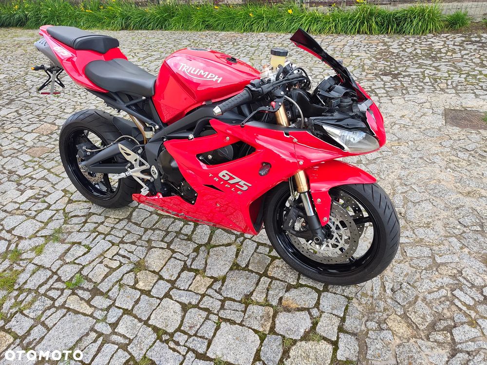 Triumph Daytona - 8