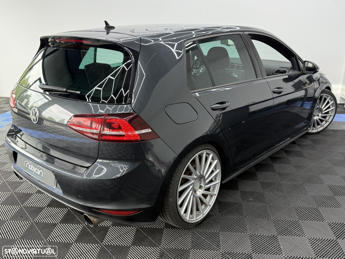 VW Golf 2.0 TSi GTi DSG - 8