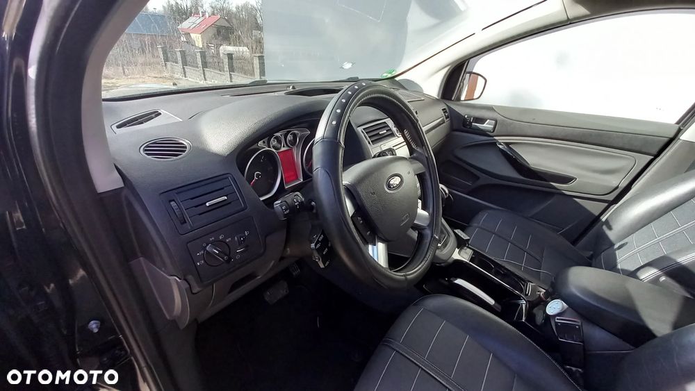 Ford Kuga 2.0 TDCi 4WD Titanium - 20