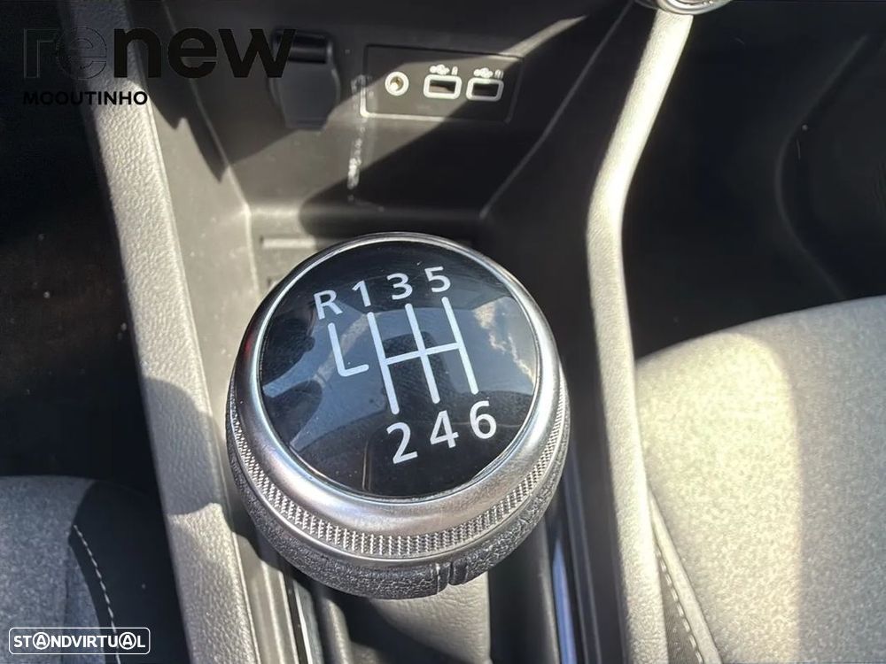 Renault Clio 1.0 TCe Evolution Bi-Fuel - 16